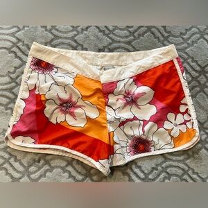 Old Navy Floral Ultra Low Waist Shorts Size L